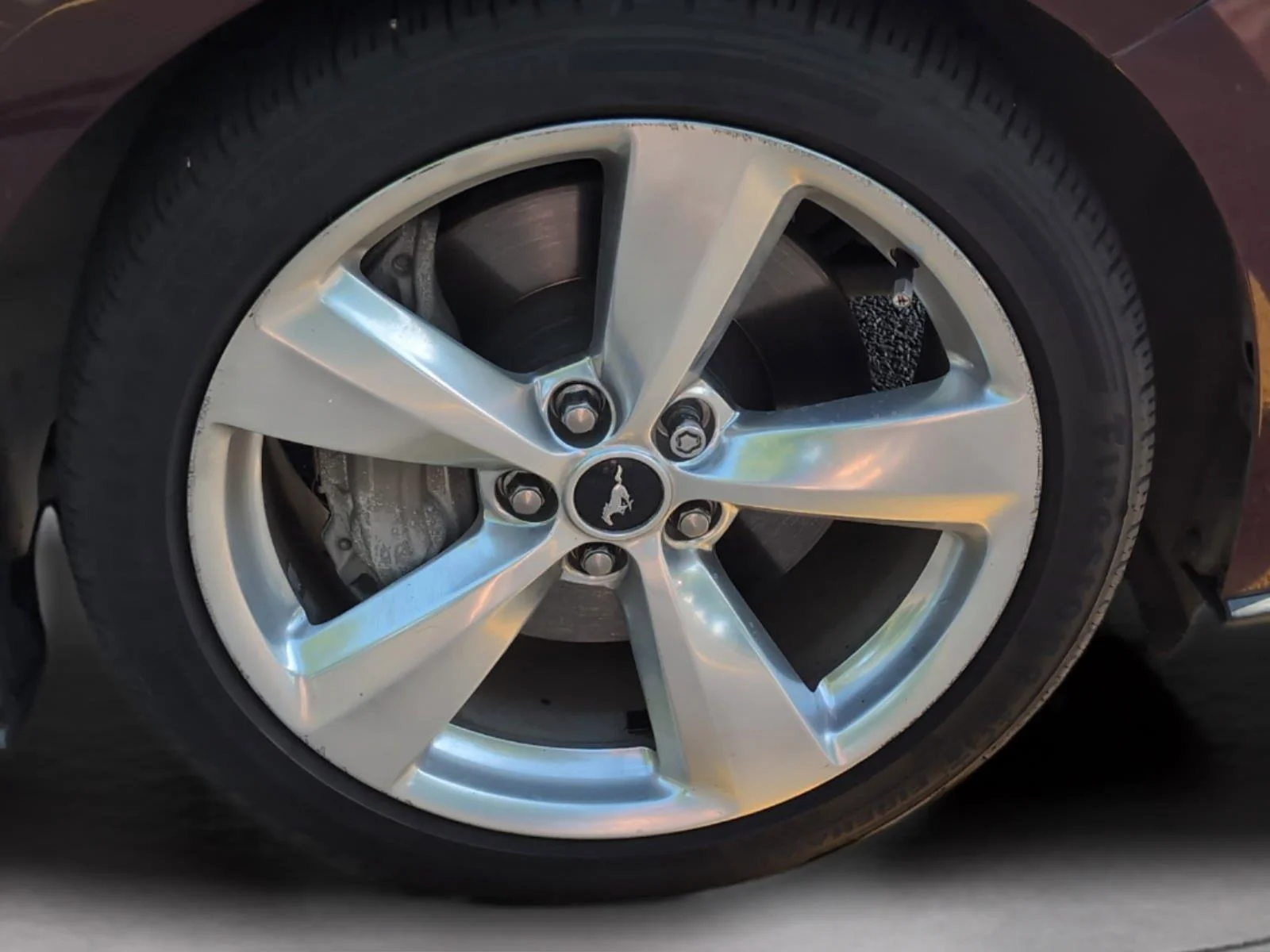 Used 2018 Royal Crimson Metallic Tinted Clearcoat Ford GT Premium image 35