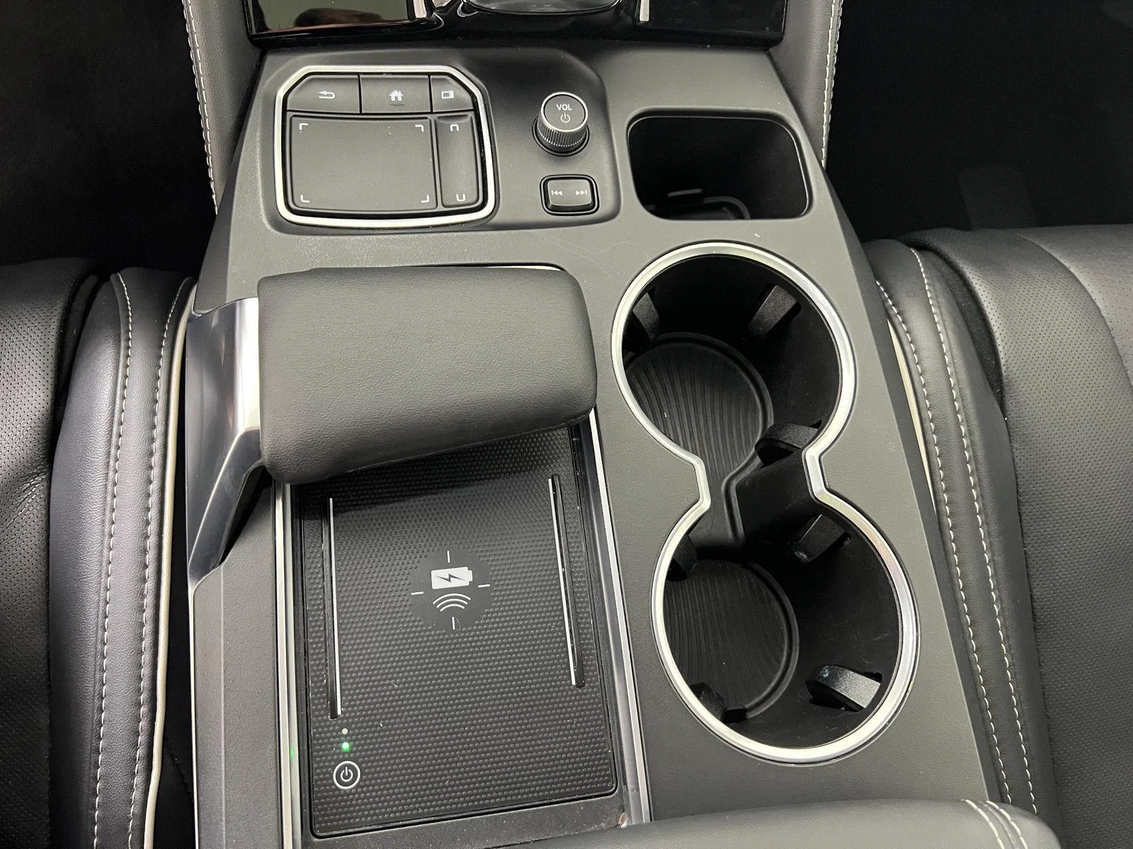 Used 2024 Bk Acura w/Advance Package image 21