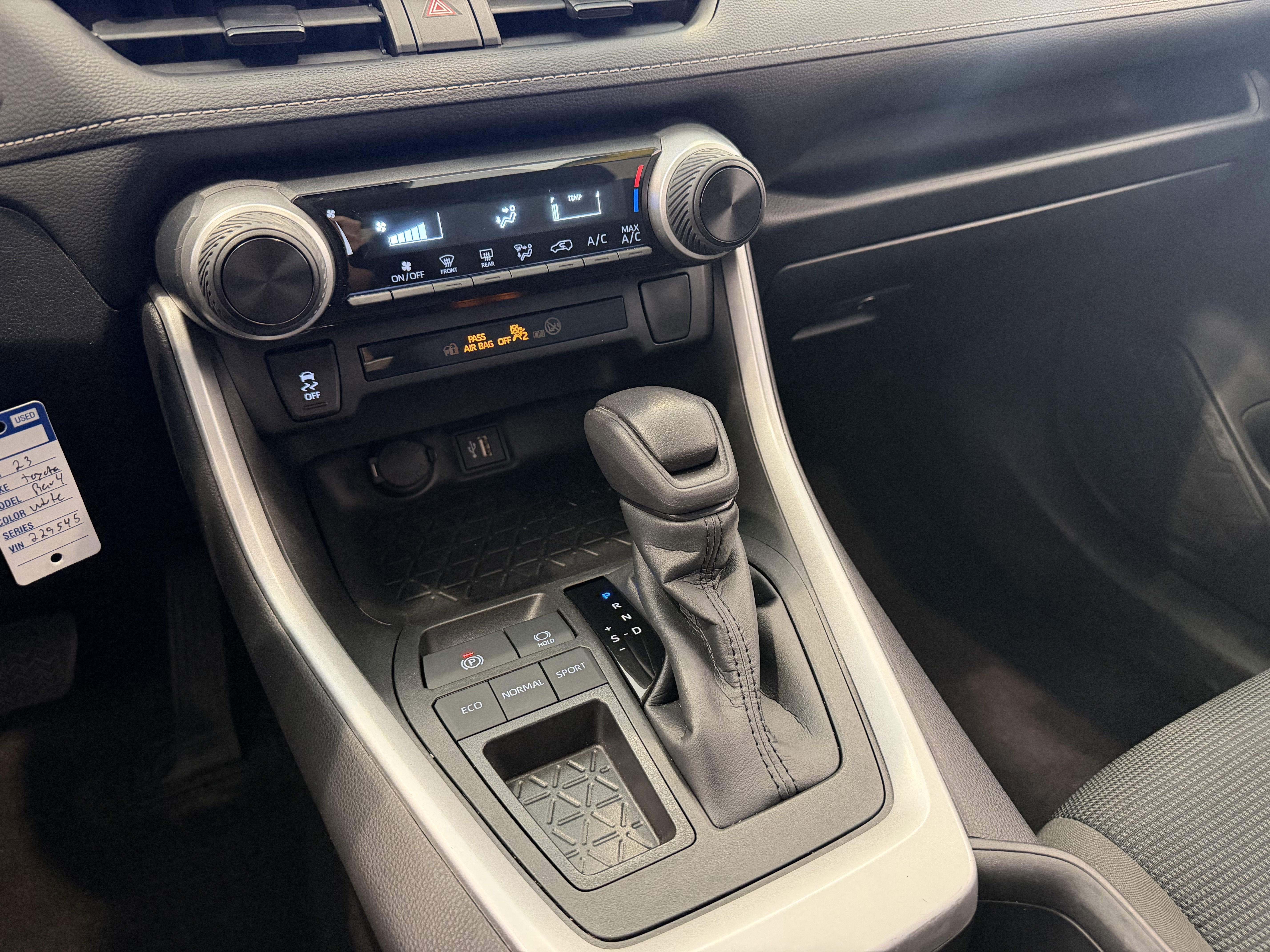 Used 2023 ICE CAP Toyota LE image 23