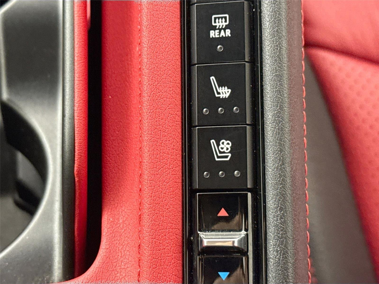 Used 2021 Torch Red Chevrolet 2LT image 8