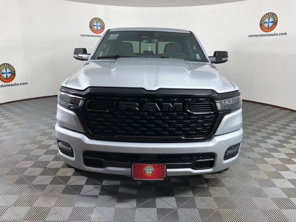 New 2026 Silver Zynith Exterior Paint RAM Big Horn/Lone Star image 17
