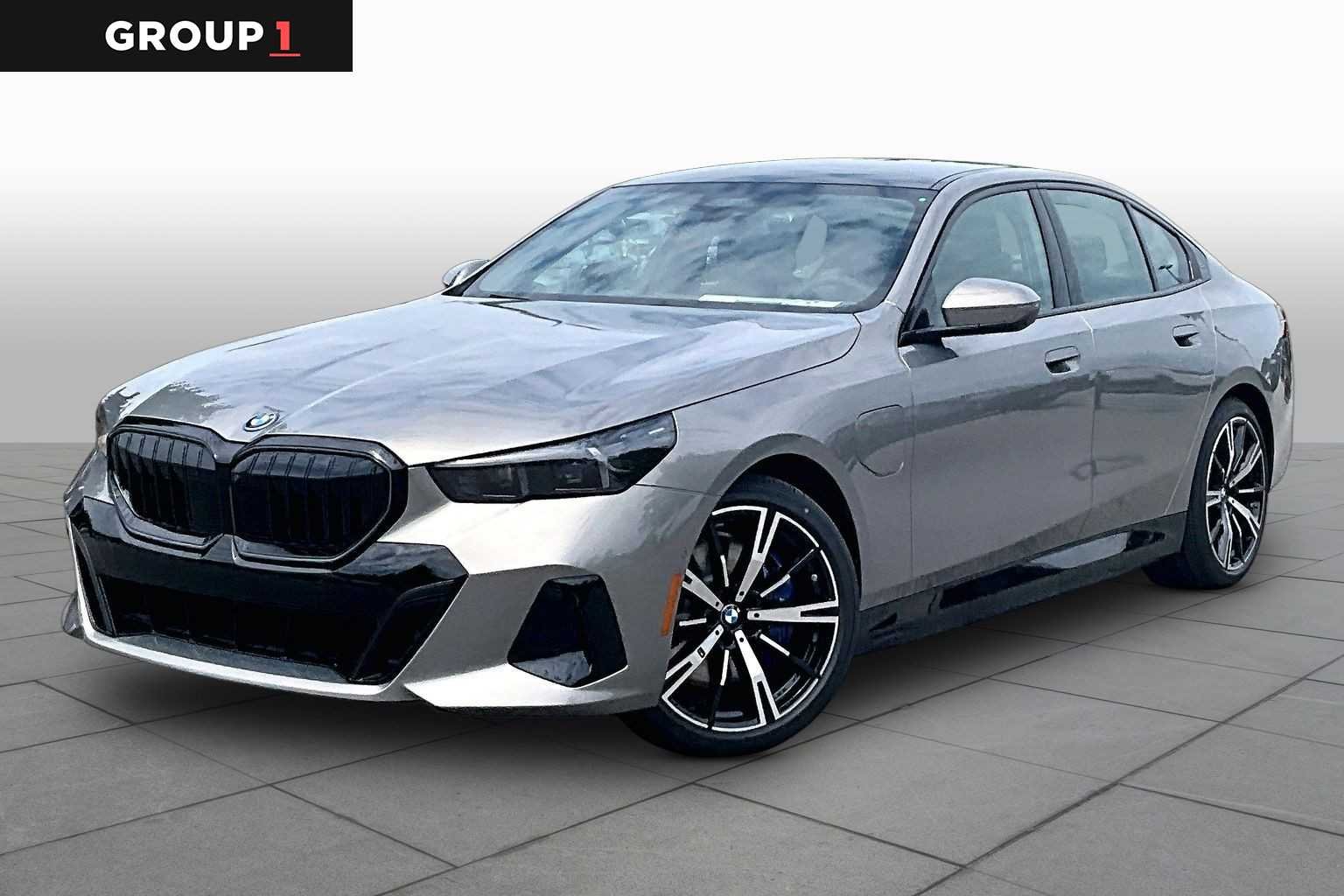 2027 BMW 5 Series 550e xDrive Sedan's photo