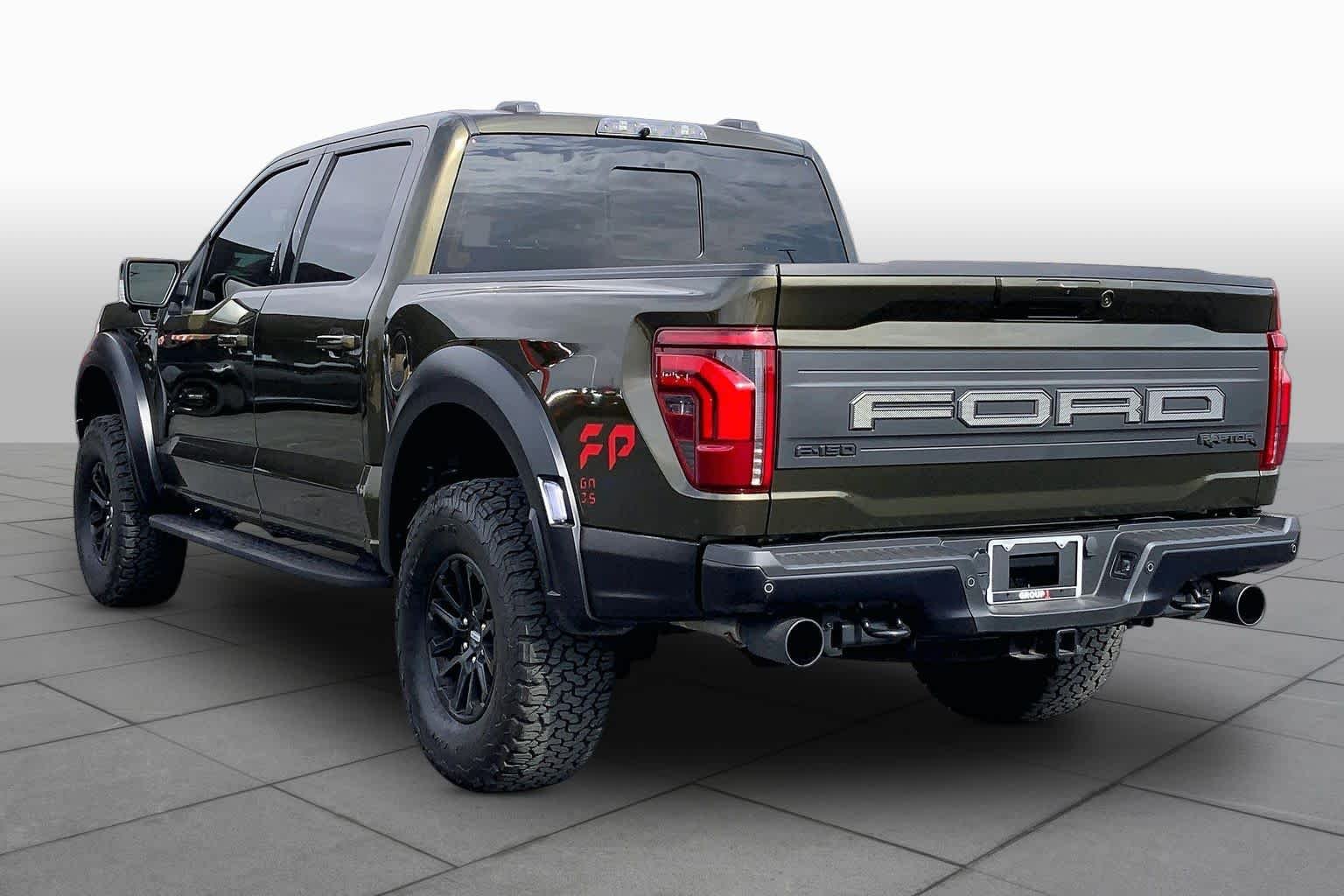 Used 2024 Shelter Green Ford Raptor image 12