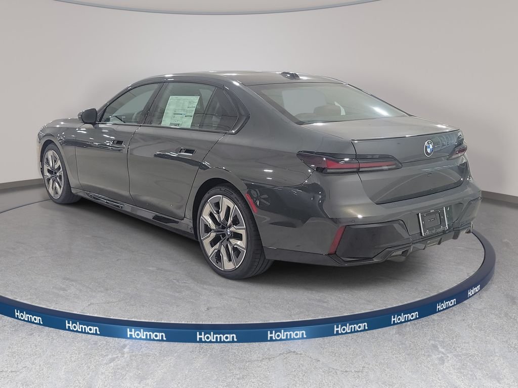 New 2026 Dravit Grey Metallic BMW 740i image 7