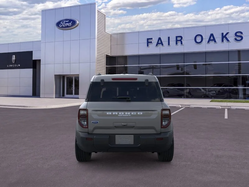New 2026 Carbonized Gray Metallic Ford Big Bend image 28