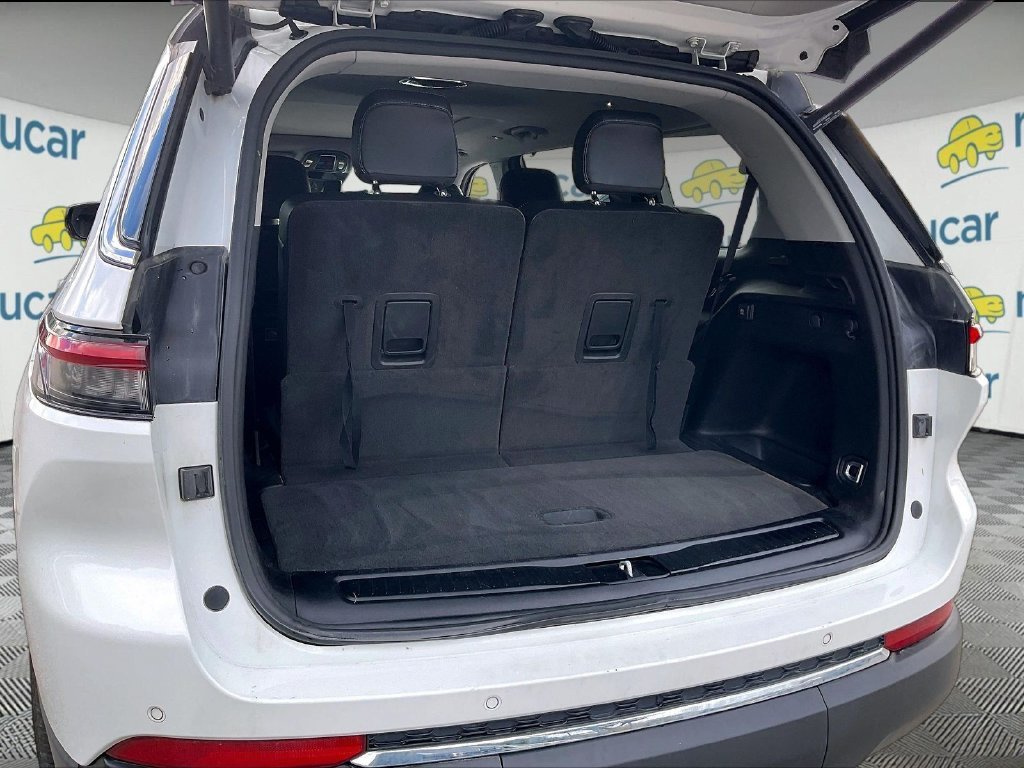 Used 2021 Bright White Clearcoat Jeep Limited image 37