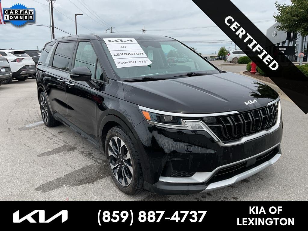 2023 Kia Sedona EX's photo
