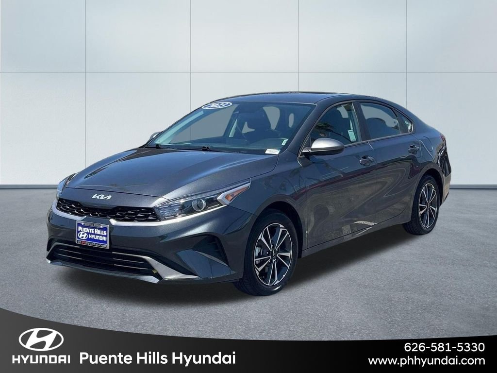 Used 2023 Gray Kia LXS image 1
