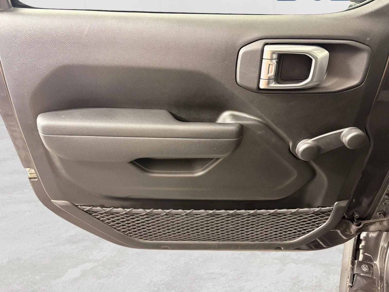 Used 2023 Granite Crystal Metallic Clearcoat Jeep Willys Sport image 14
