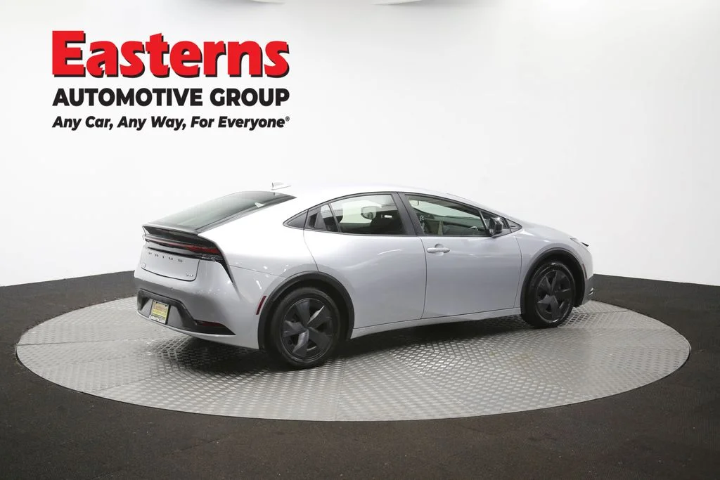 Used 2025 Gray Toyota LE image 40