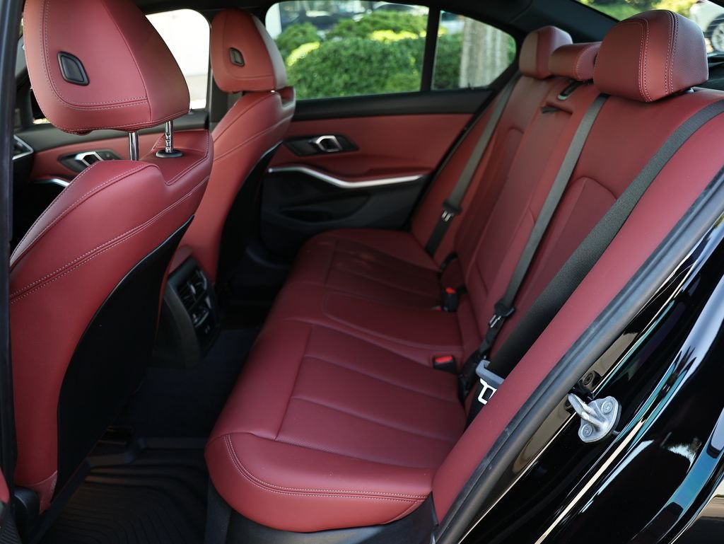 2024 BMW 3 Series 330i - Photo 26