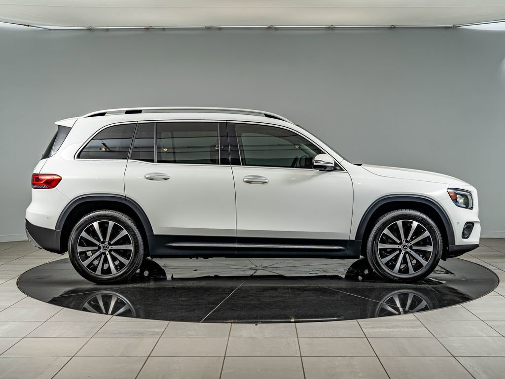 Used 2023 Polar White Mercedes-Benz GLB 250 image 4
