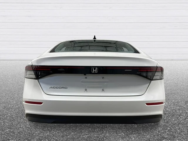 New 2026 Platinum White Pearl Honda SE image 5