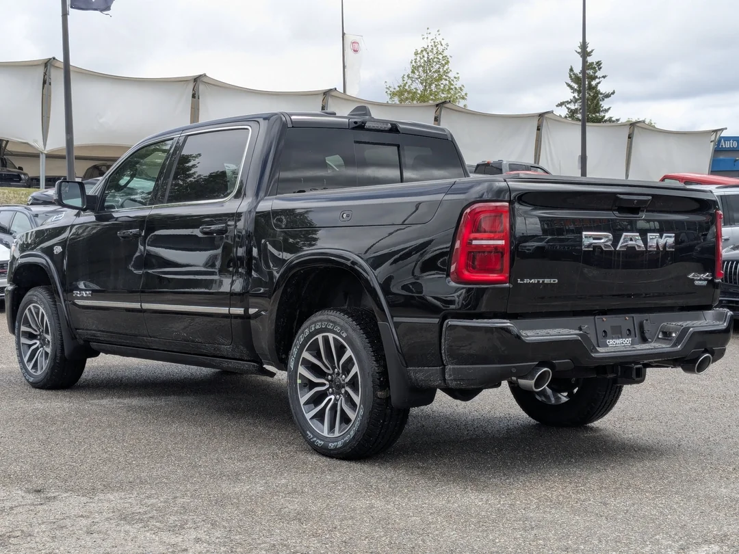 New 2026 Black RAM Limited - - 5.7L HEMI V8 - Pano Sunroof - 14.4 Uconnect - Surround Cam & More! image 6
