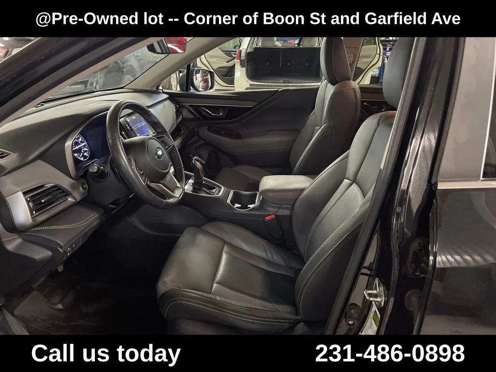 Used 2020 Black Subaru Onyx Edition XT image 14