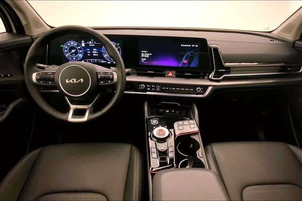 Used 2025 Snow White Pearl Kia SX-Prestige image 16