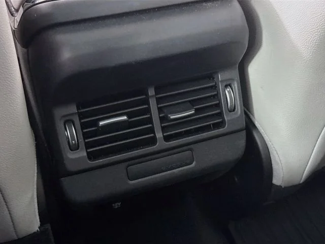 Used 2020 Fuji White Land Rover S image 25