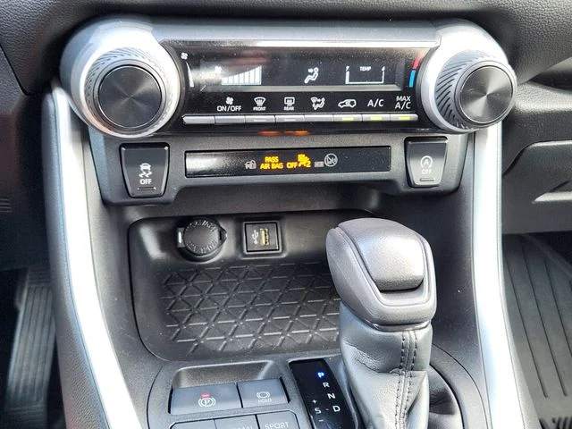 Used 2023 Ice Toyota LE image 20
