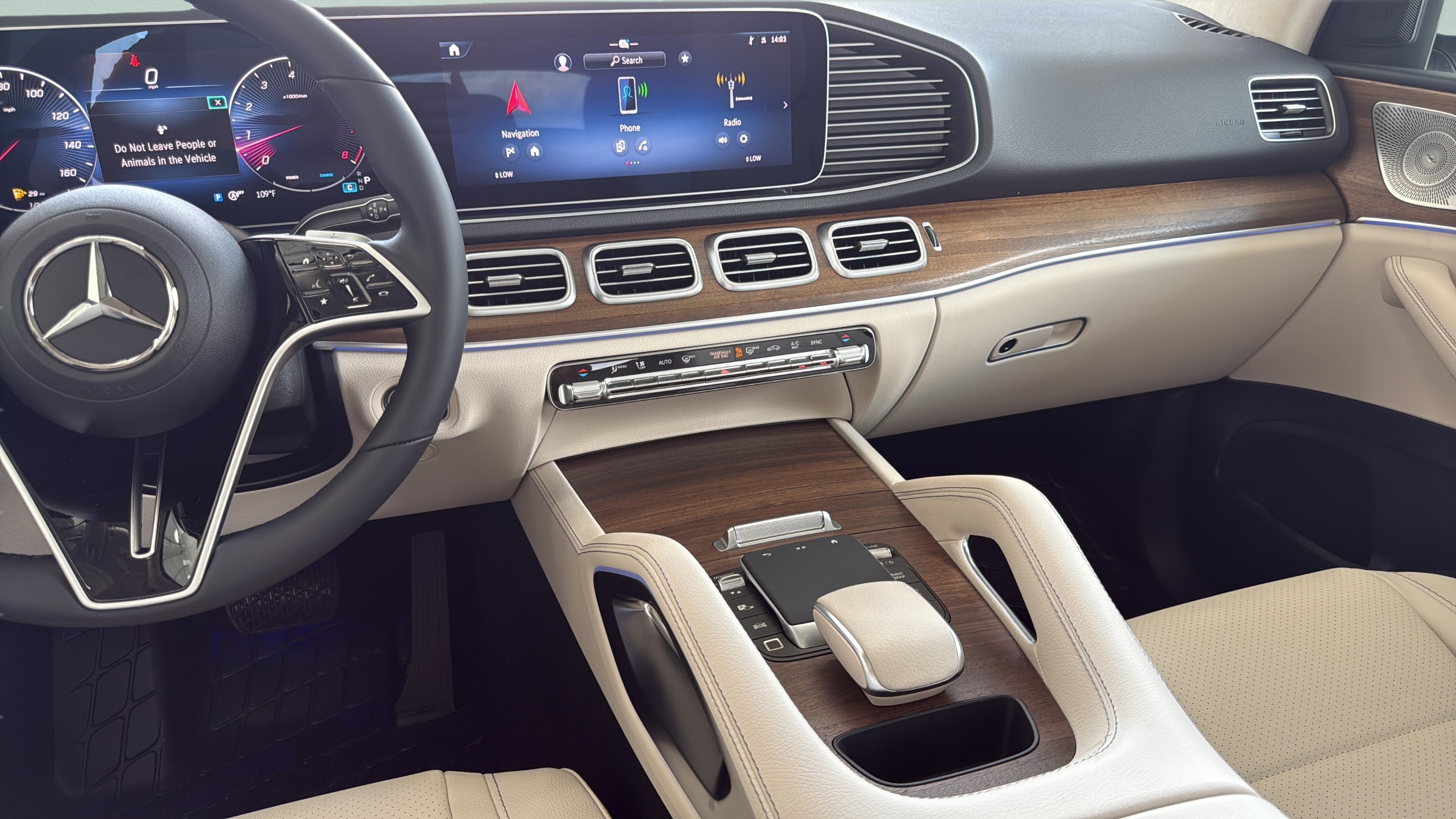 New 2026 Polar White Mercedes-Benz GLE 450 image 30