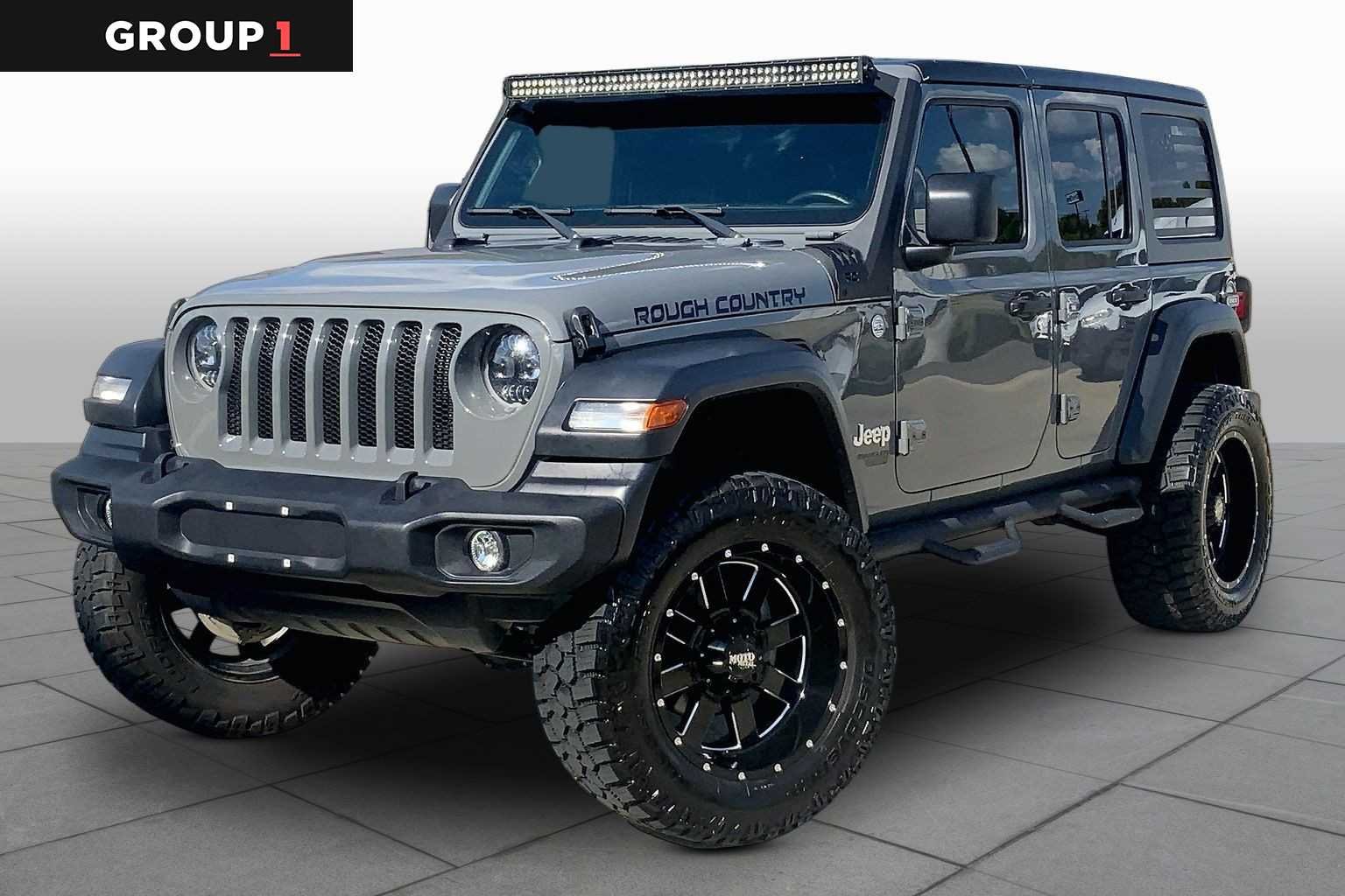 Used 2018 Sting-Gray Clearcoat Jeep Sport S image 1