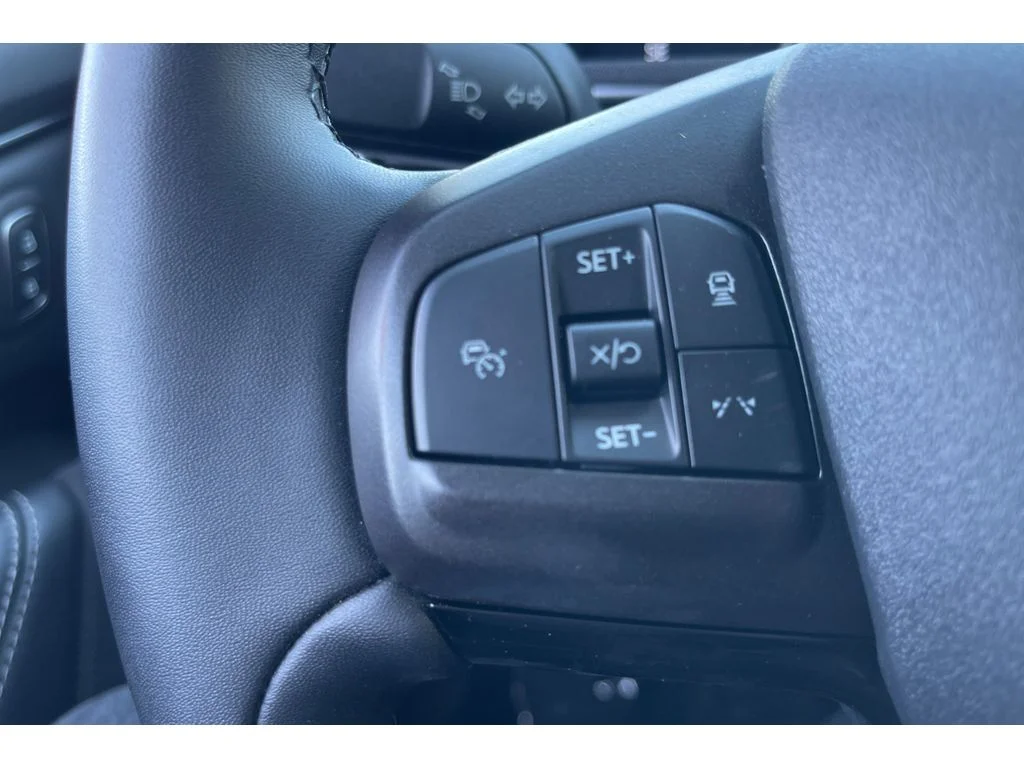 Used 2023 Grabber Blue Metallic Ford Select image 33