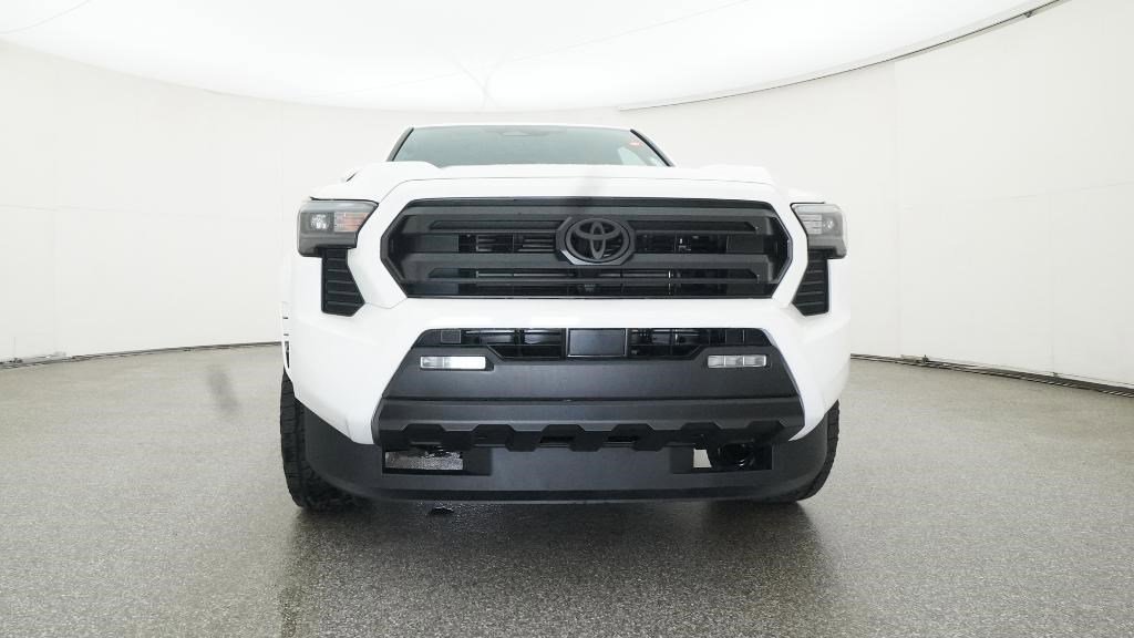 2025 Toyota Tacoma SR5 - Photo 19