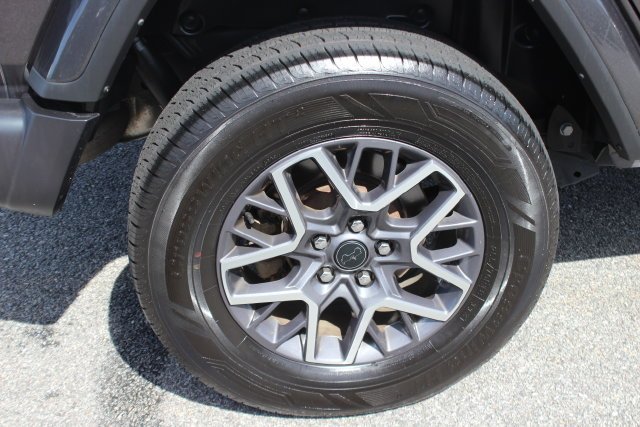 Used 2025 Gray Jeep Sahara image 36