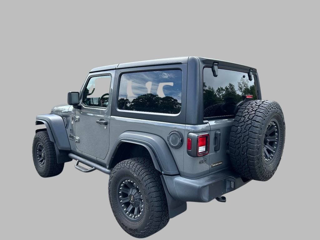 Used 2021 Gray Jeep Sport image 3