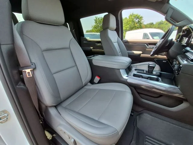 Used 2024 White Chevrolet LTZ image 34