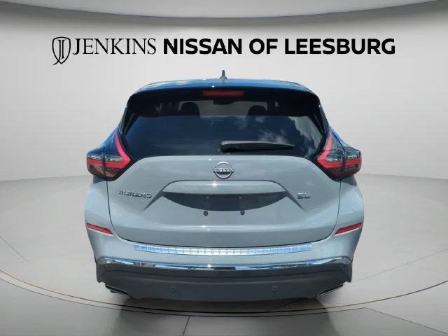 Used 2023 Gray Nissan SL image 7