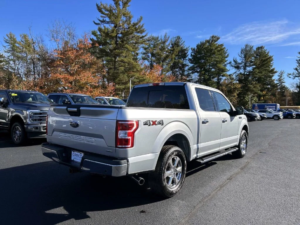 Used 2018 Ingot Silver Ford XLT image 3