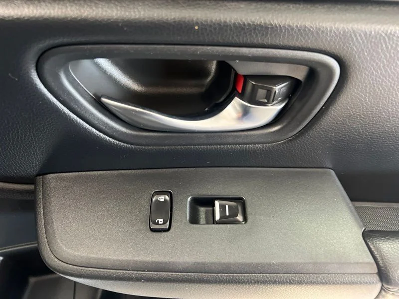 Used 2024  Honda EX-L image 15