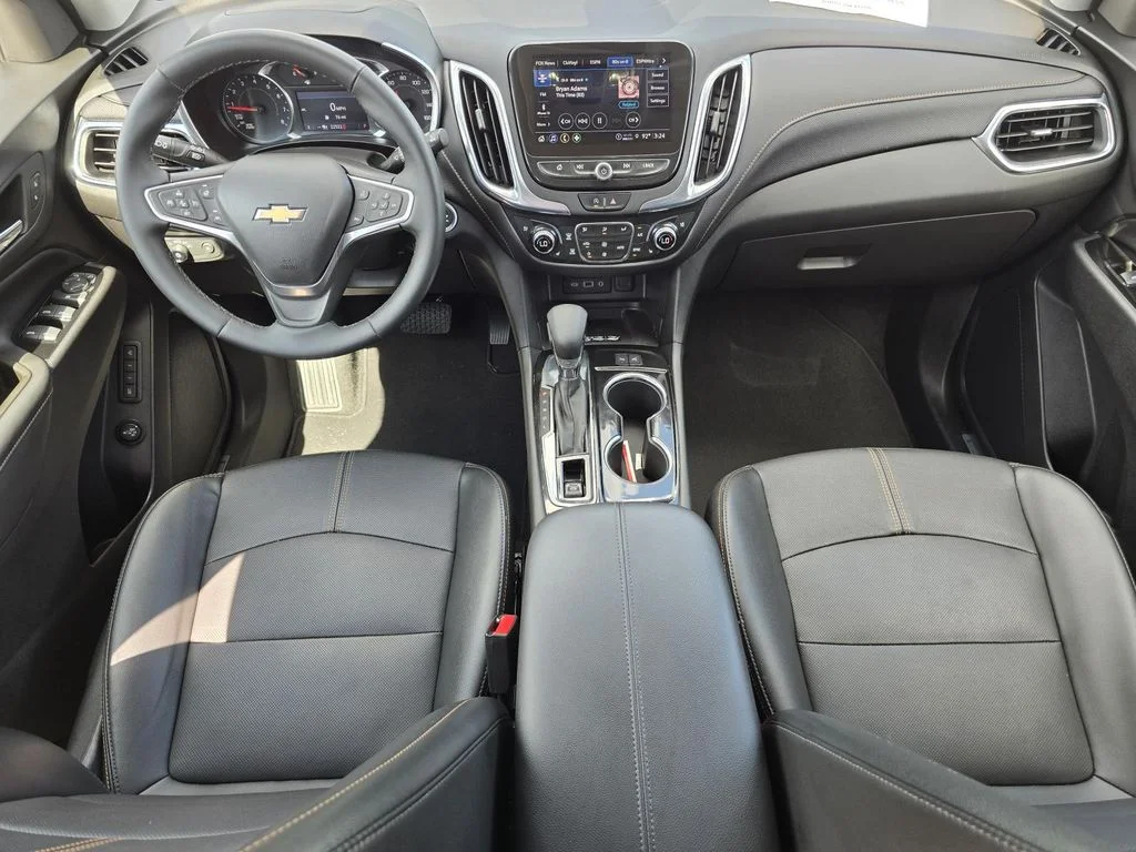 Used 2023 Iridescent Pearl Tricoat Chevrolet Premier image 11