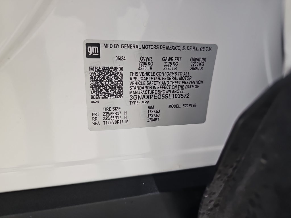 Certified Used 2025 Summit White Chevrolet LT image 41