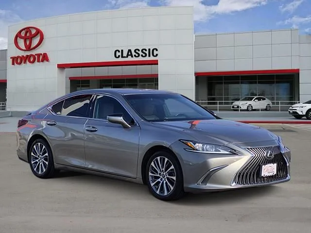 2021 Lexus ES