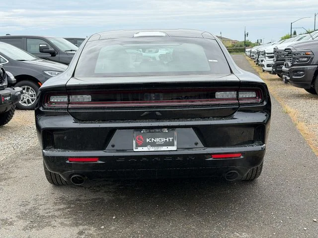 New 2026 Diamond Black Crystal Pearlcoat Dodge R/T Plus image 9