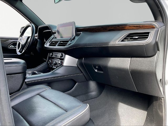 Used 2024 Summit White Chevrolet Premier image 14