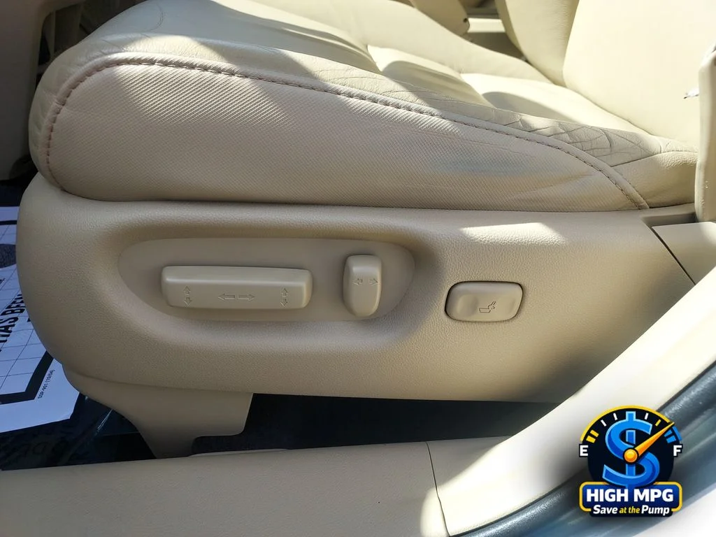 Used 2010 Green Honda EX-L image 9