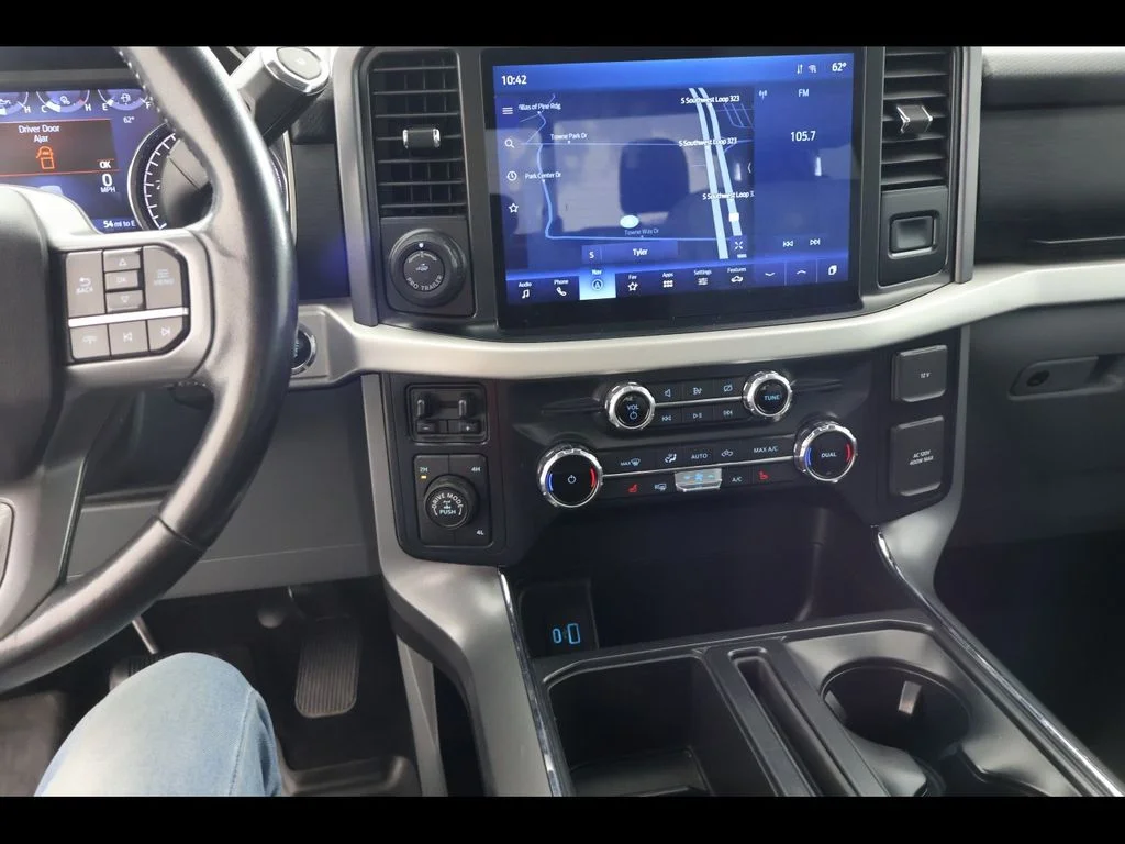 Used 2022 White Ford XLT image 18