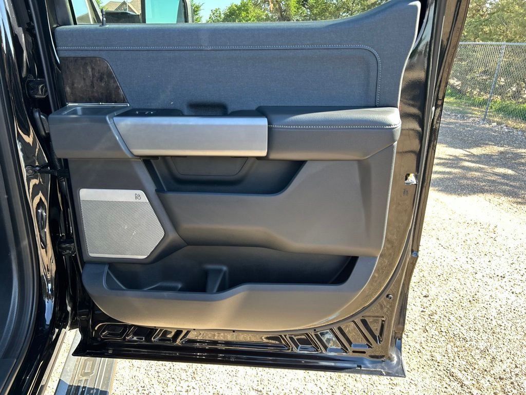 New 2026 Agate Black Metallic Ford Lariat image 44