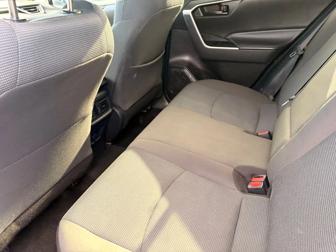 Used 2022 Midnight Black Metallic Toyota LE image 15