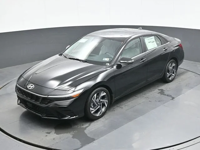 New 2026 Black Hyundai Limited image 13