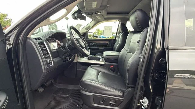 2017 RAM Ram 1500 Pickup Laramie - Photo 34
