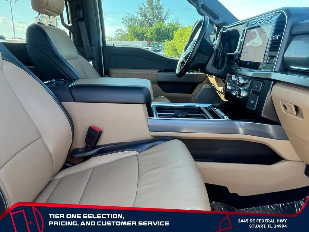 Used 2024 White Ford LARIAT image 20