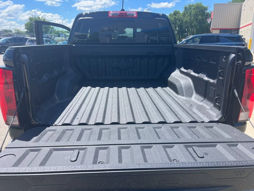 2026 Chevrolet Colorado Trail Boss - Photo 15