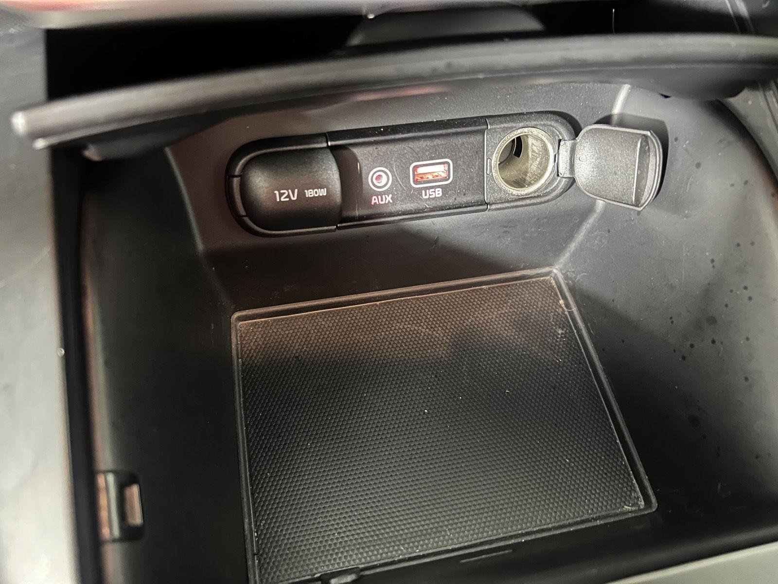 Used 2019 Imperial Blue Kia S V6 image 26