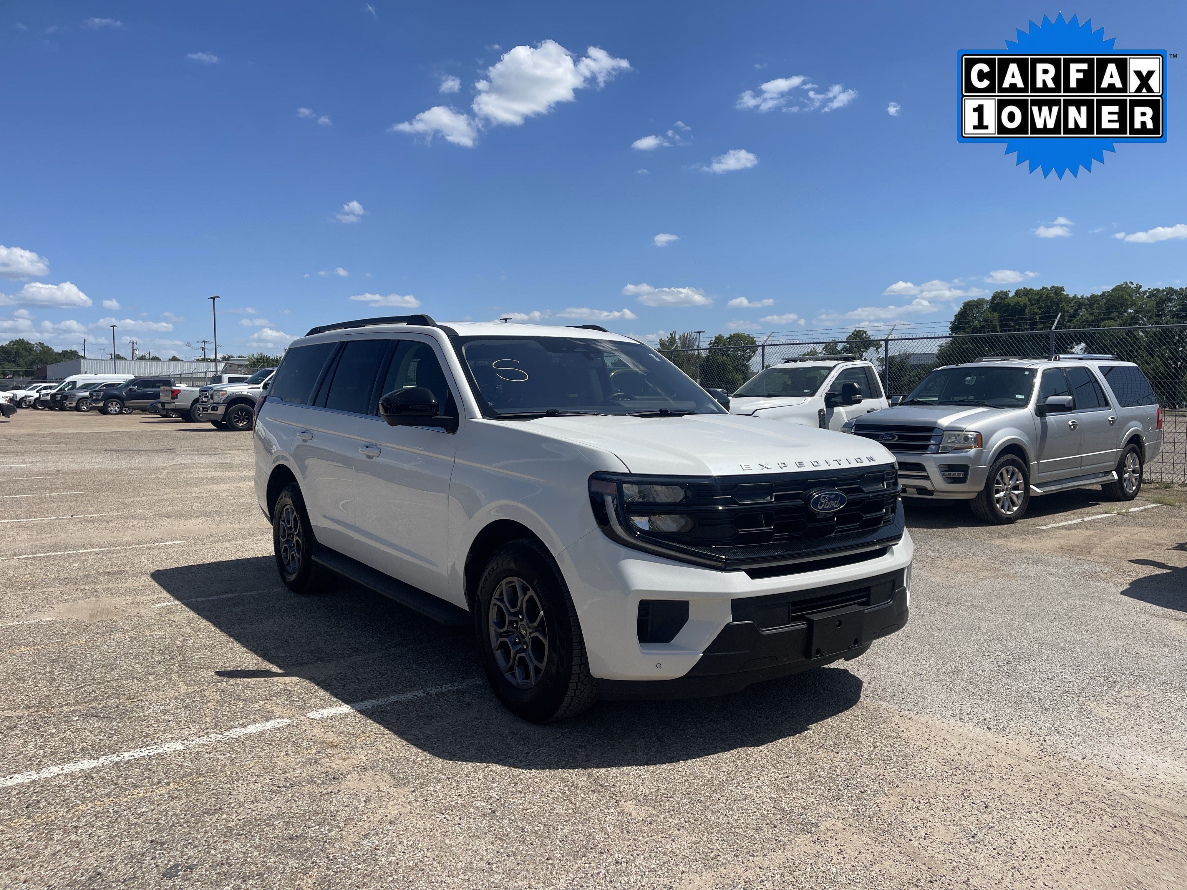 Used 2025 White Metallic Ford Active image 2
