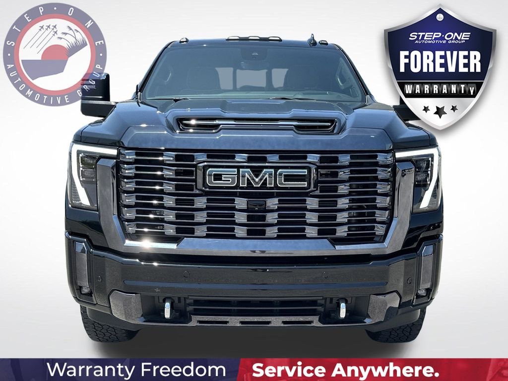 Used 2024 Black GMC Denali Ultimate image 9