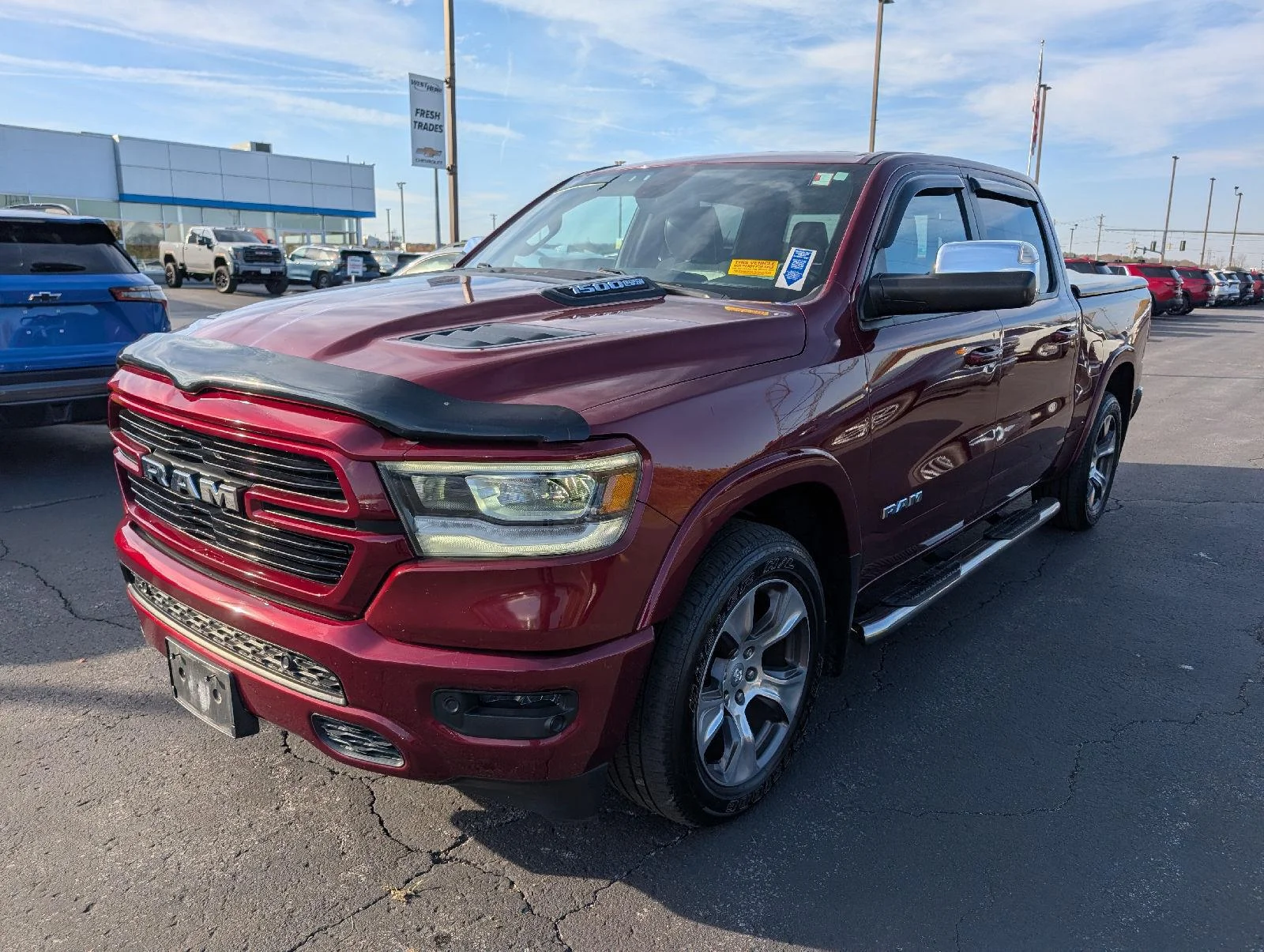 Used 2019 Delmonico Red Pearlcoat Ram Laramie image 4