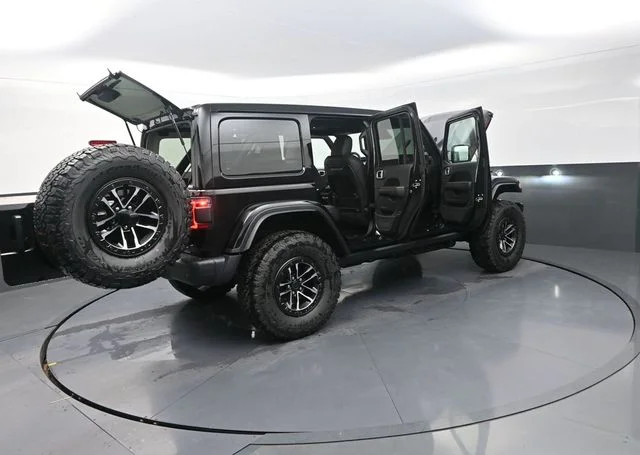 New 2026 Black Clear-Coat Exterior Paint Jeep Rubicon X image 40